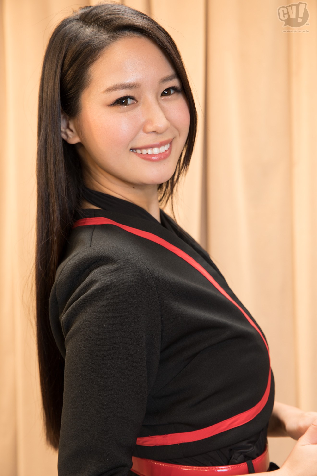 A Class Vol 2 荒井つかささん 東京オートサロン17 Carview 自動車