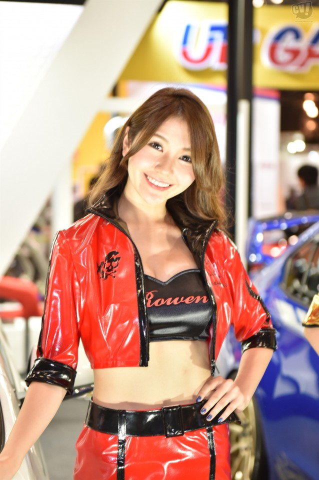 Rowen Japan Vol 4 吉川まゆりさん 東京オートサロン17 Carview 自動車