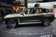 BMW コンセプト X7 iパフォーマンス
